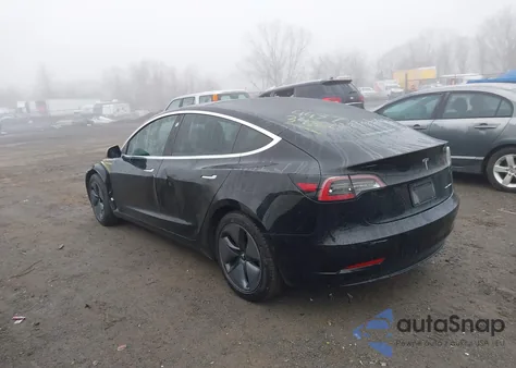 2019 Tesla Model 3 Long Range/Performance from USA, damaged, VIN 5YJ3E1EB3KF208585